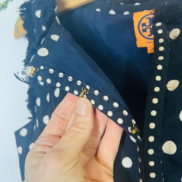 Tory Burch Navy Blue Evelyn Polka Dot Jacquard Sheath Dress Size 4 Fringe - Picture 7 of 12